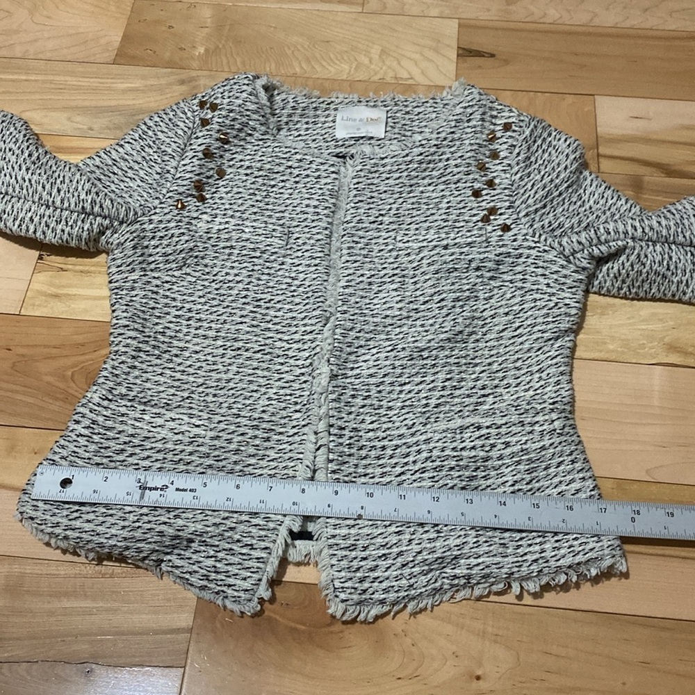 Line and Dot Tweed Sweater Jacket - Picture 6 of 17